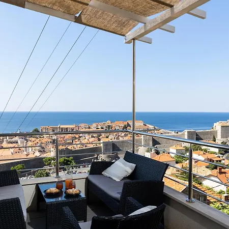 Apartment Gjenero *